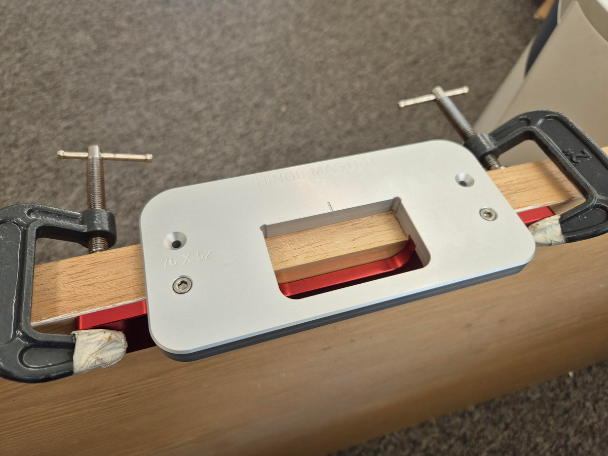 Hinge Master 76x52 door&frame router jig